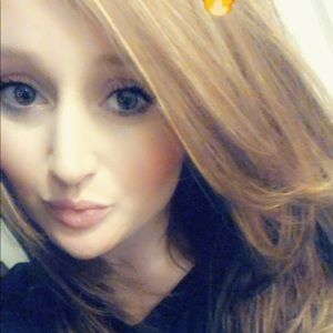 Meet your Posher, Natasha